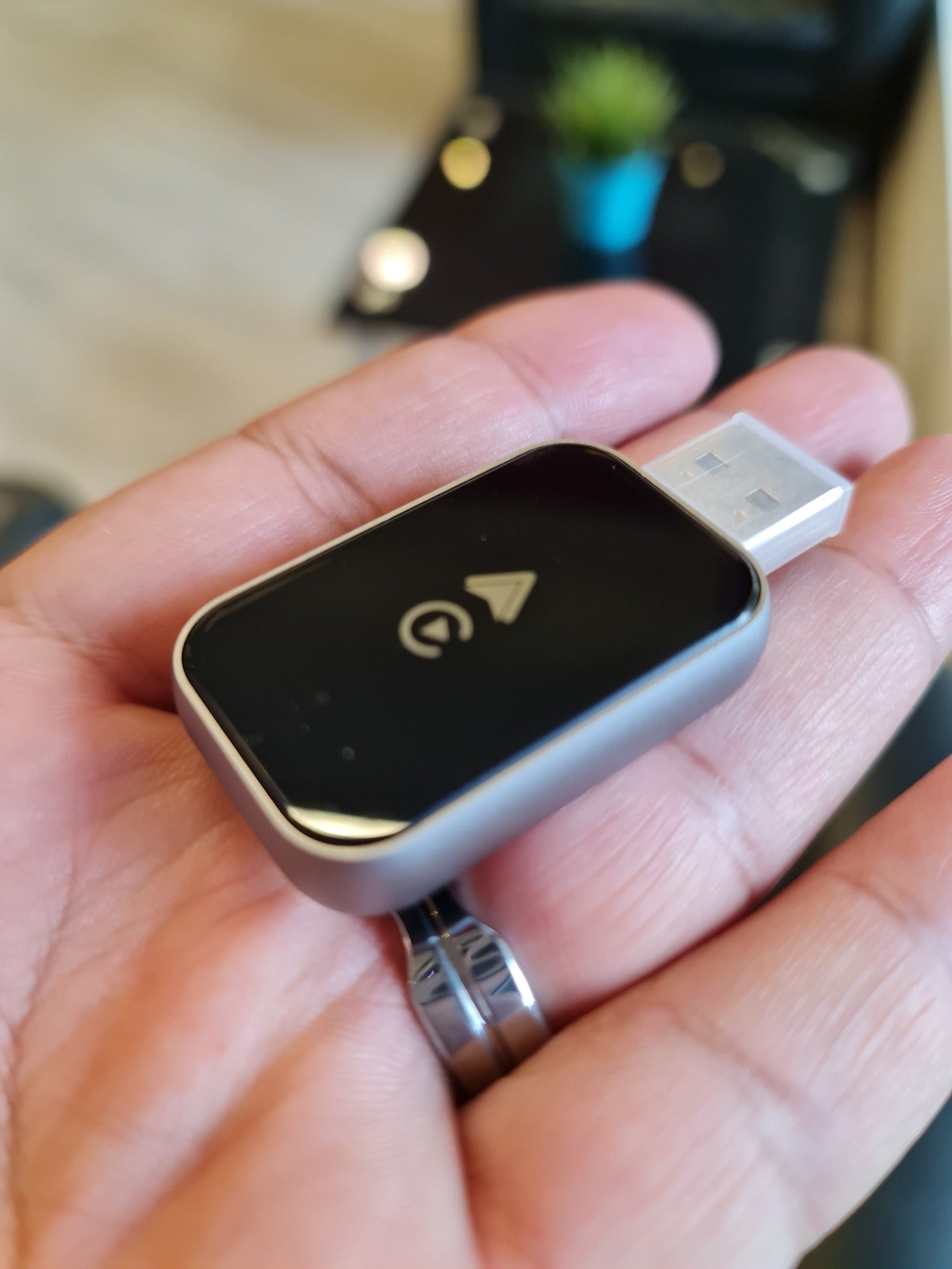 Wireless CarPlay Adapter