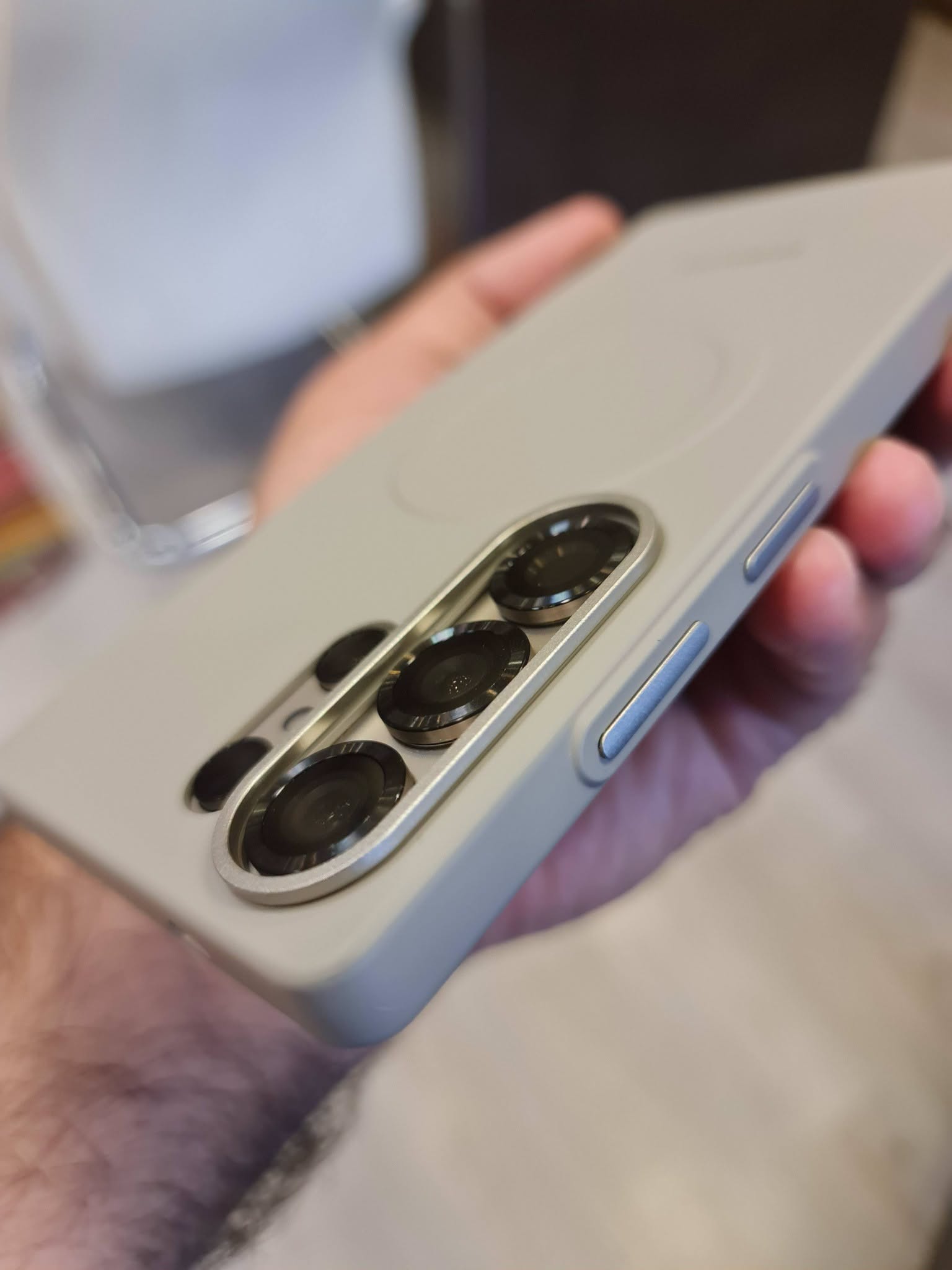 Samsung Galaxy Ultra Slim Magnetic Case