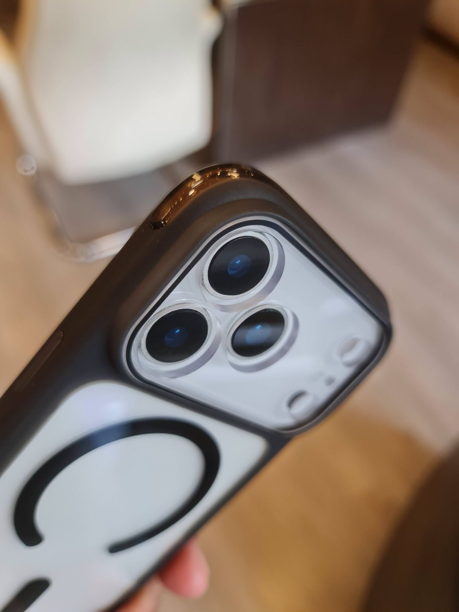 luxury Transparent Magnetic Case for iPhone