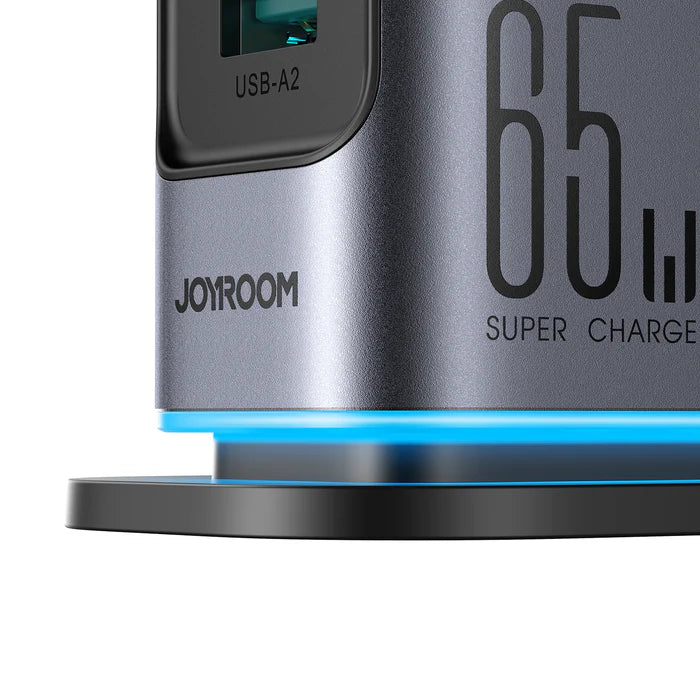 JOYROOM JR-TCM02 65W Multi-port Charger