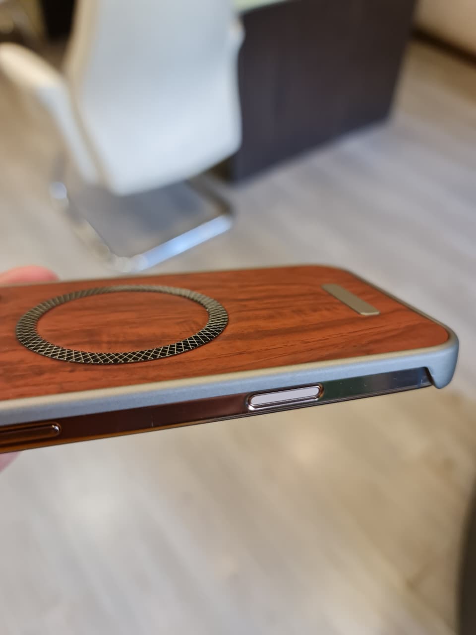 Elegant wooden case For iPhone