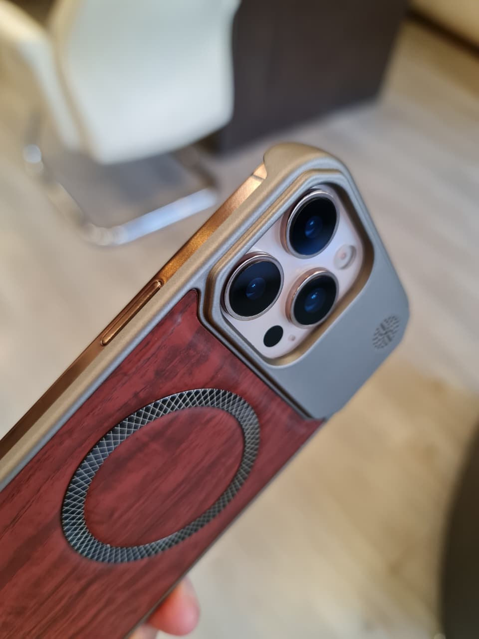 Elegant wooden case For iPhone