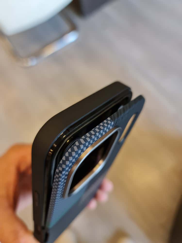 Twin Side Carbon Fiber Magsafe Phone Case