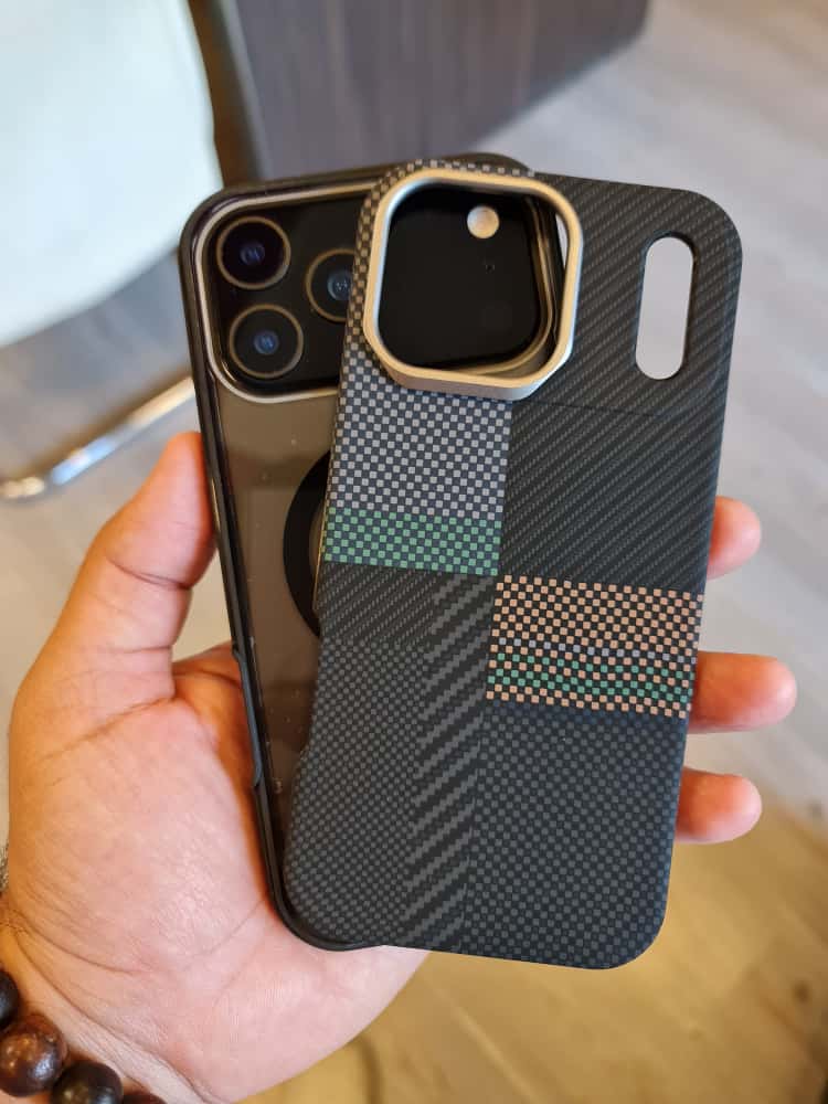 Twin Side Carbon Fiber Magsafe Phone Case