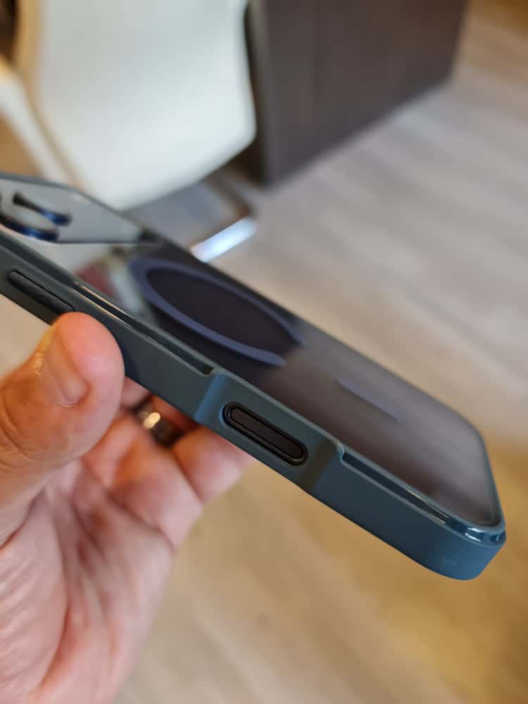 Twin Side Carbon Fiber Magsafe Phone Case (Blue)