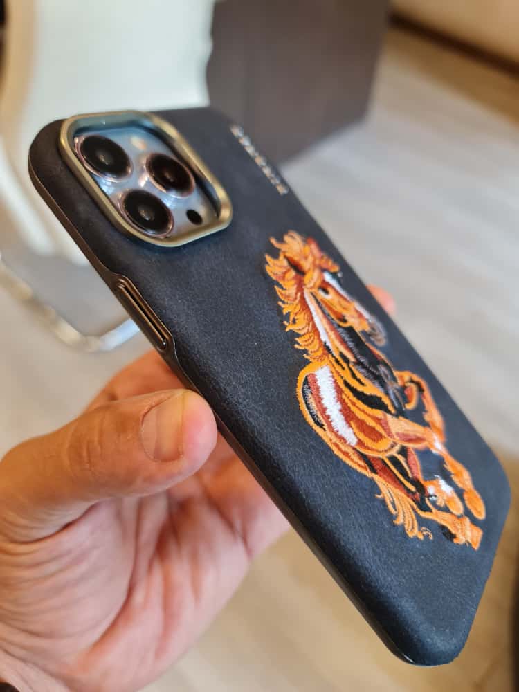 RMBMAX Embroidery Leather  Frame Lens Case horse