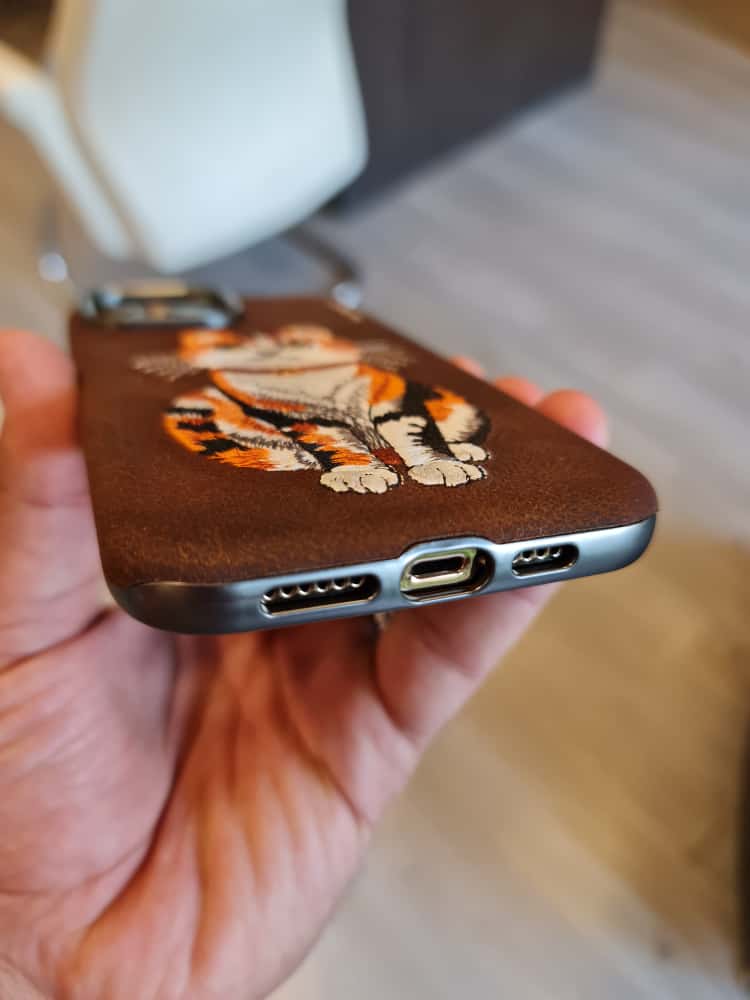 RMBMAX Embroidery Leather  Frame Lens Case Cat