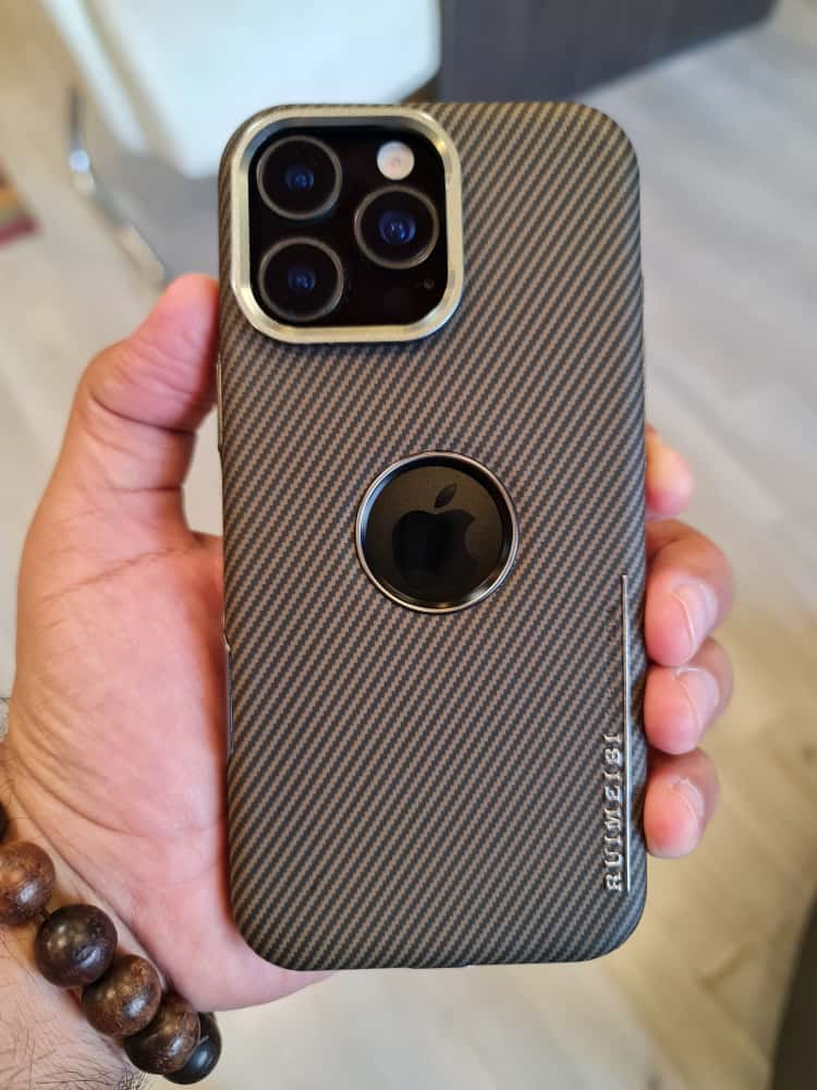 RIMBMAX Luxury glazed carbon case For Iphone