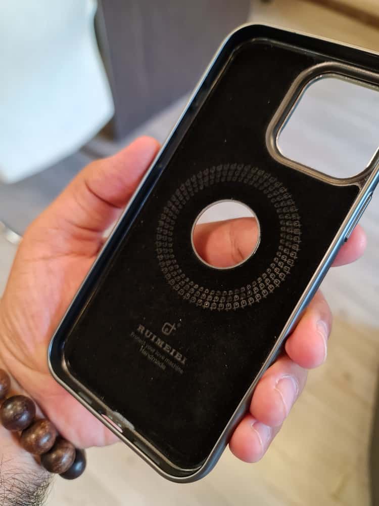 RIMBMAX Luxury glazed carbon case For Iphone