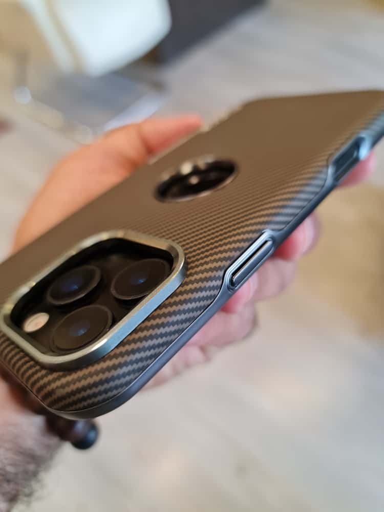 RIMBMAX Luxury glazed carbon case For Iphone