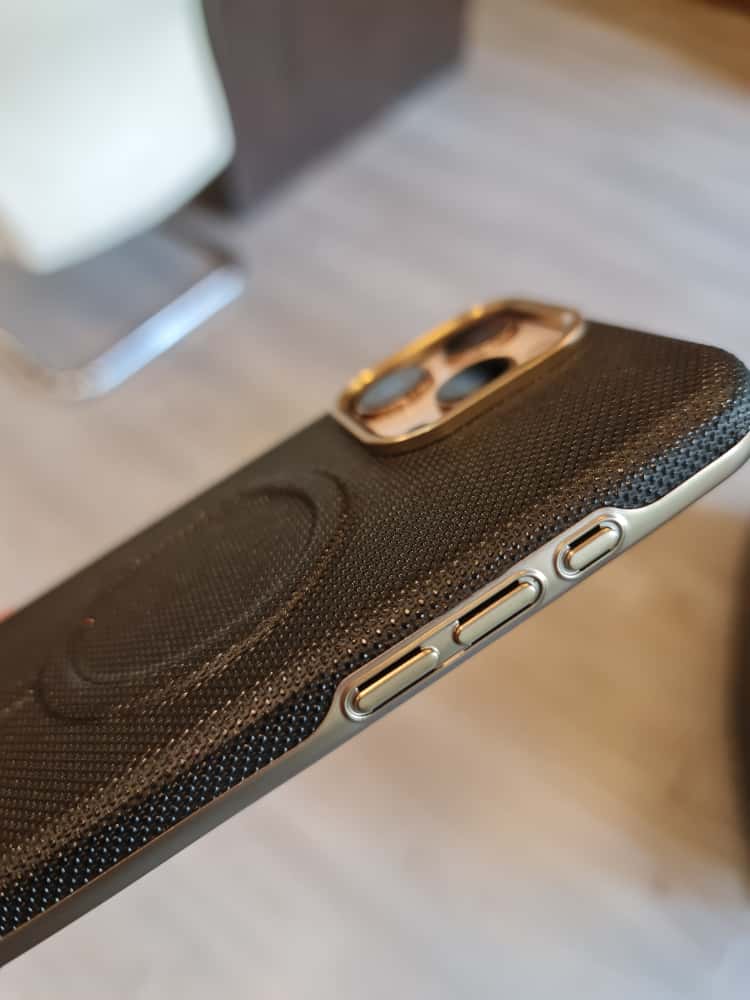 RIMBMAX Luxury Shockproof case For Iphone