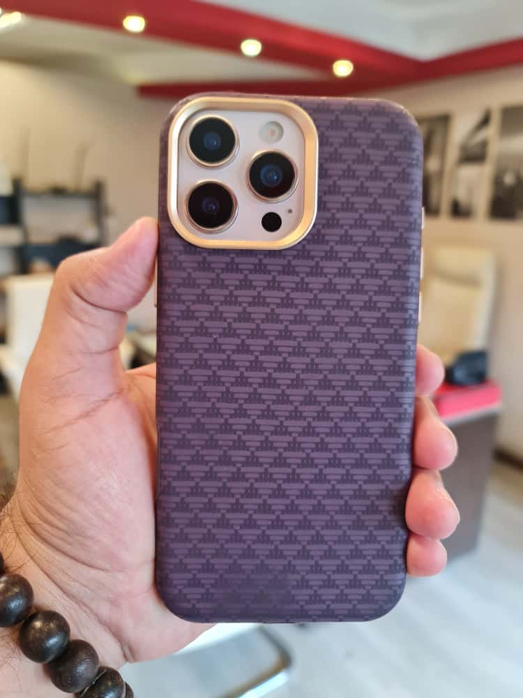 RIMBMAX iPhone Premium Colorful patterned Flip Case