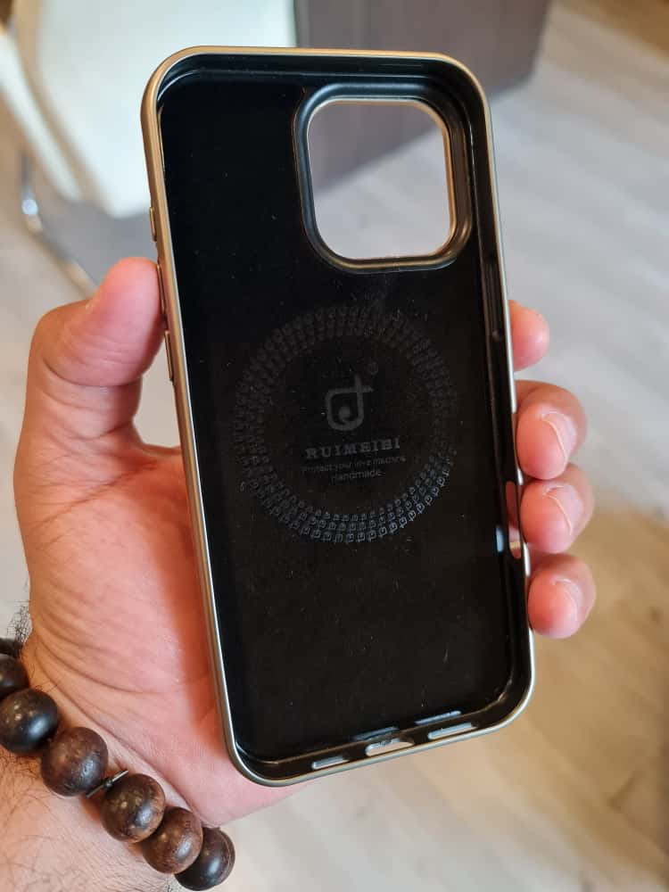 RIMBMAX iPhone Leather Custom Design Magnetic Protective Back Cover