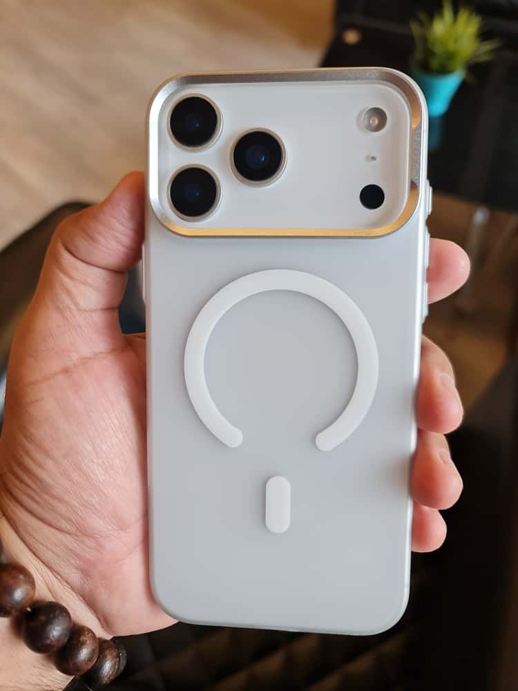 Gorgeous clear frosted case for iPhone(White)