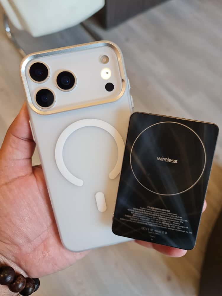 Gorgeous clear frosted case for iPhone(White)