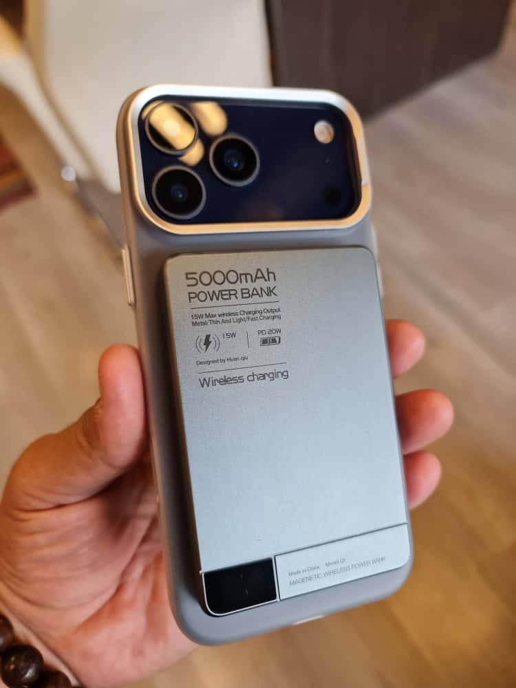 Gorgeous clear frosted case for iPhone(White) 2