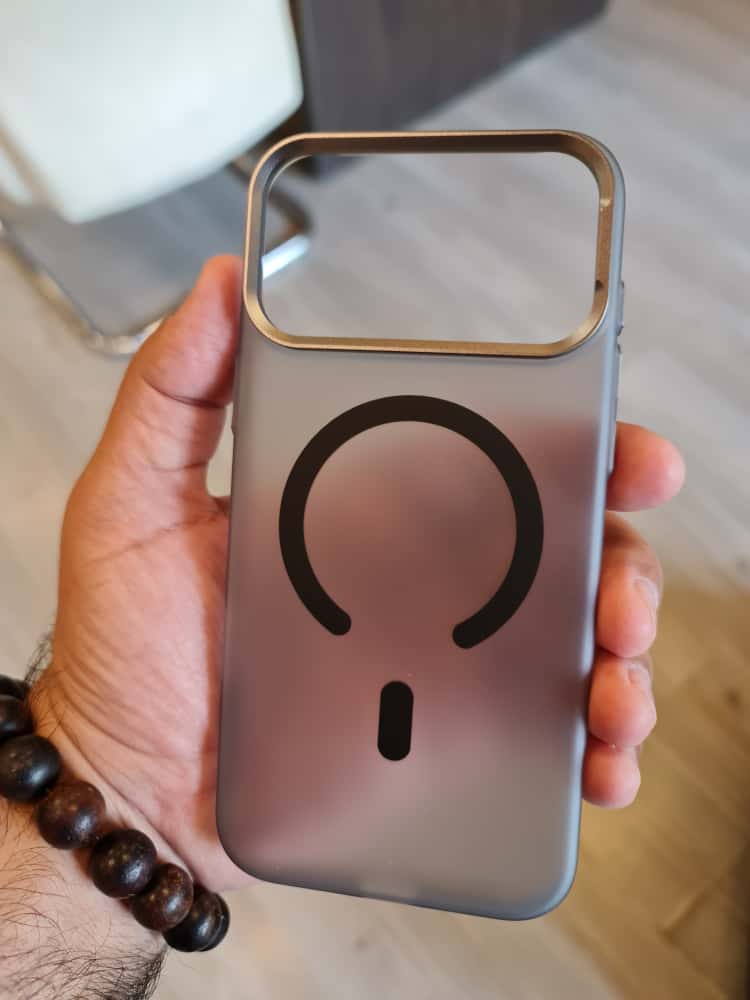 Gorgeous clear frosted case for iPhone(Black)