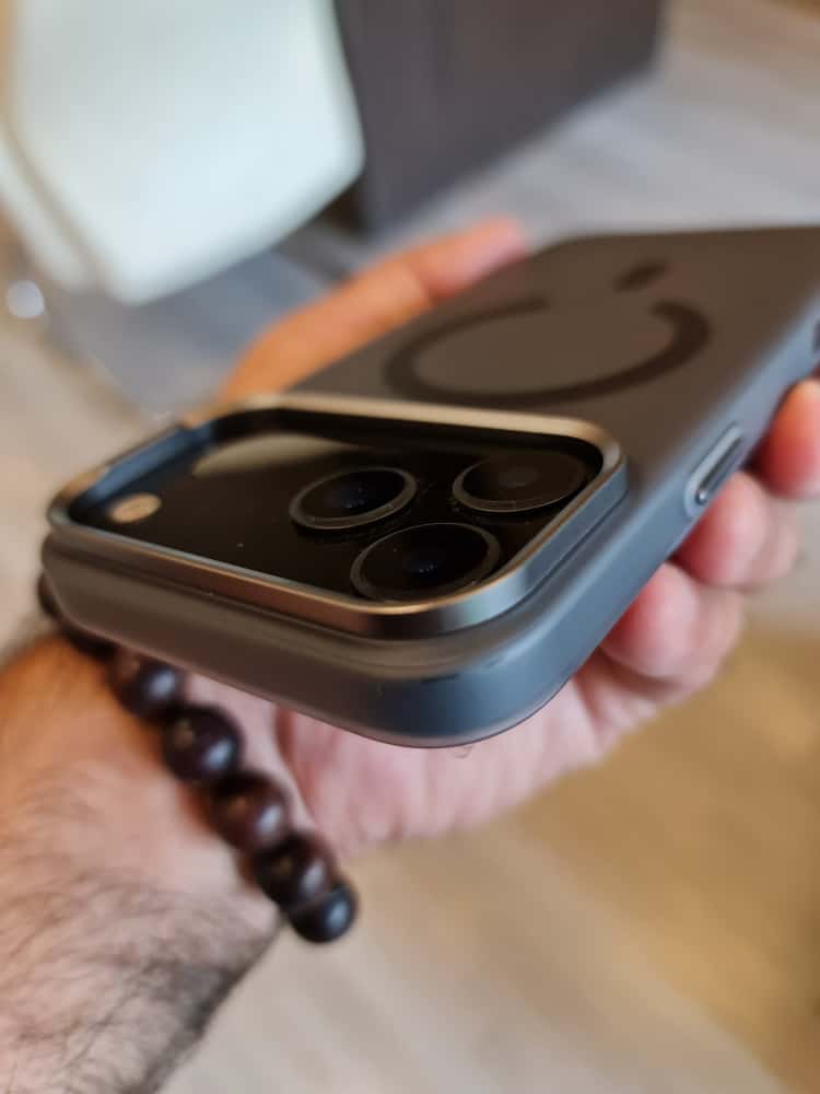 Gorgeous clear frosted case for iPhone(Black)