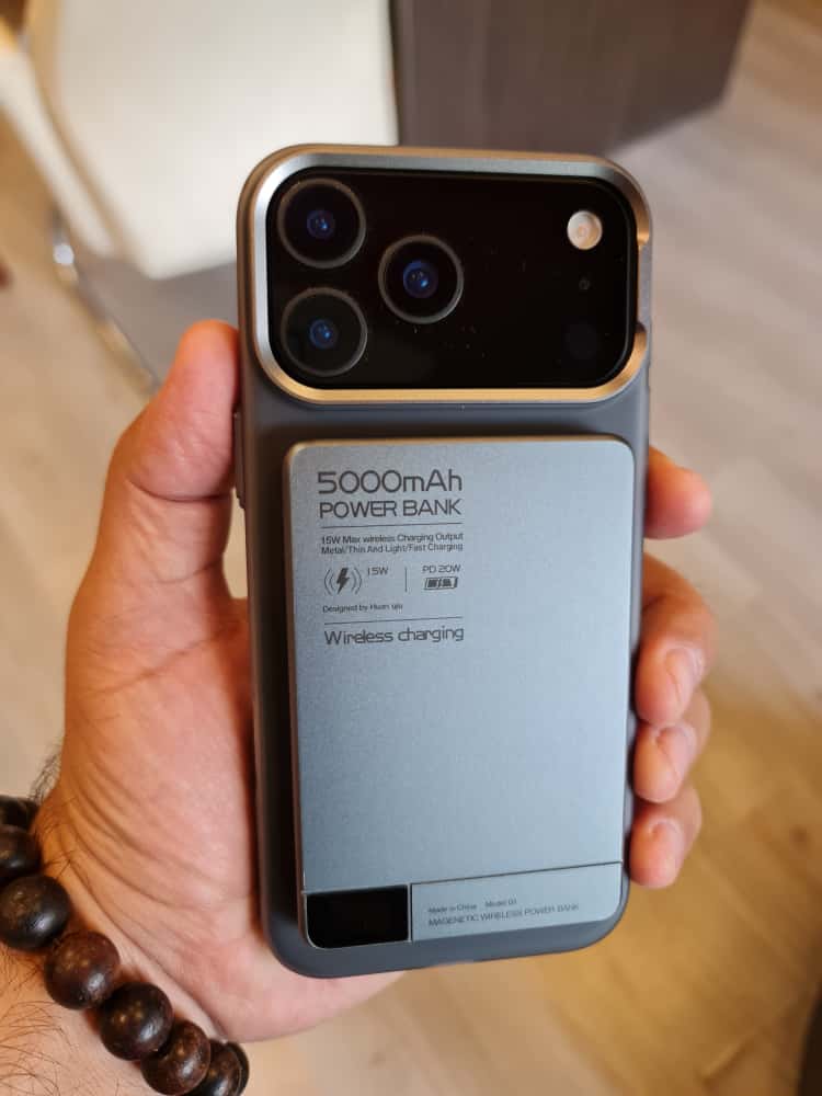 Gorgeous clear frosted case for iPhone(Black)