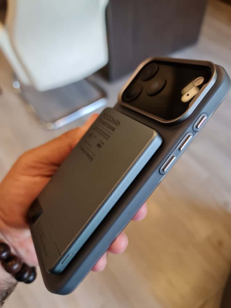 Gorgeous clear frosted case for iPhone(Black)