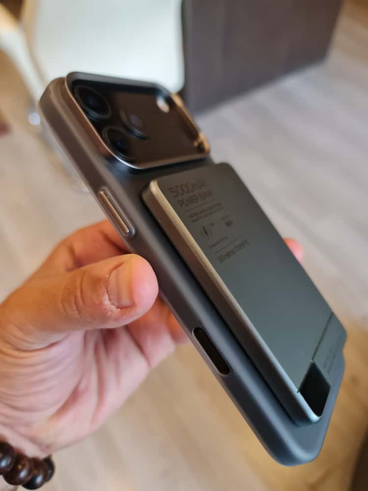 Gorgeous clear frosted case for iPhone(Black)