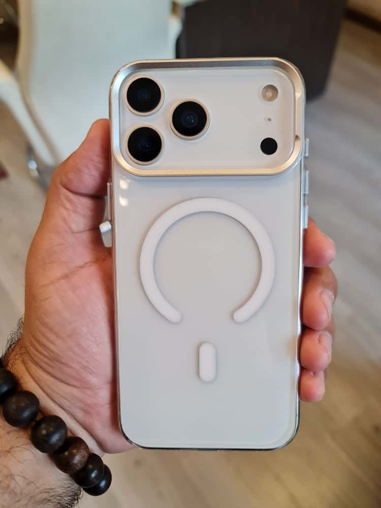 Gorgeous clear glossy case for iPhone (White)