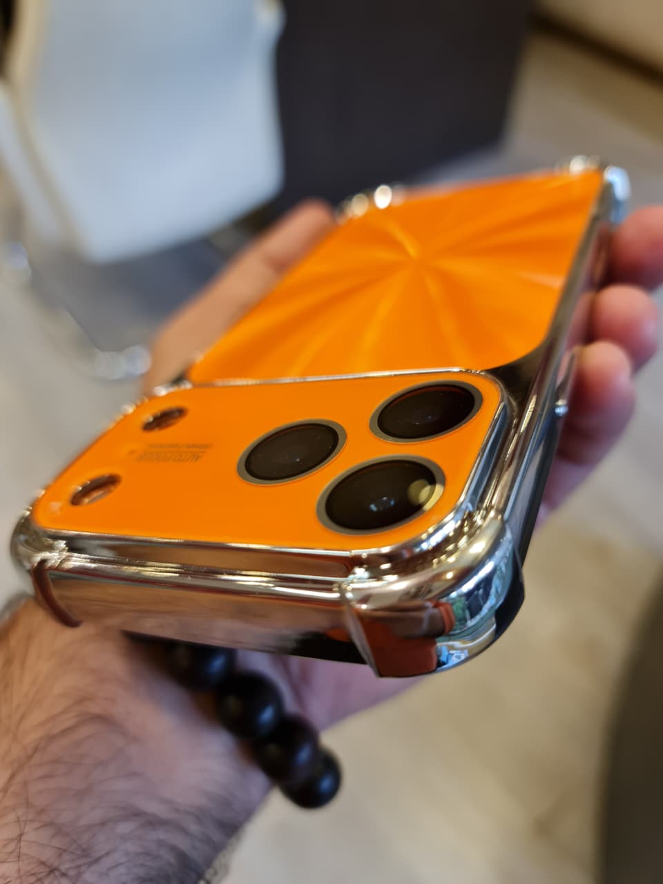 Electroplated Frame Four Corners Anti-drop Glossy Lens Protection (Orange)