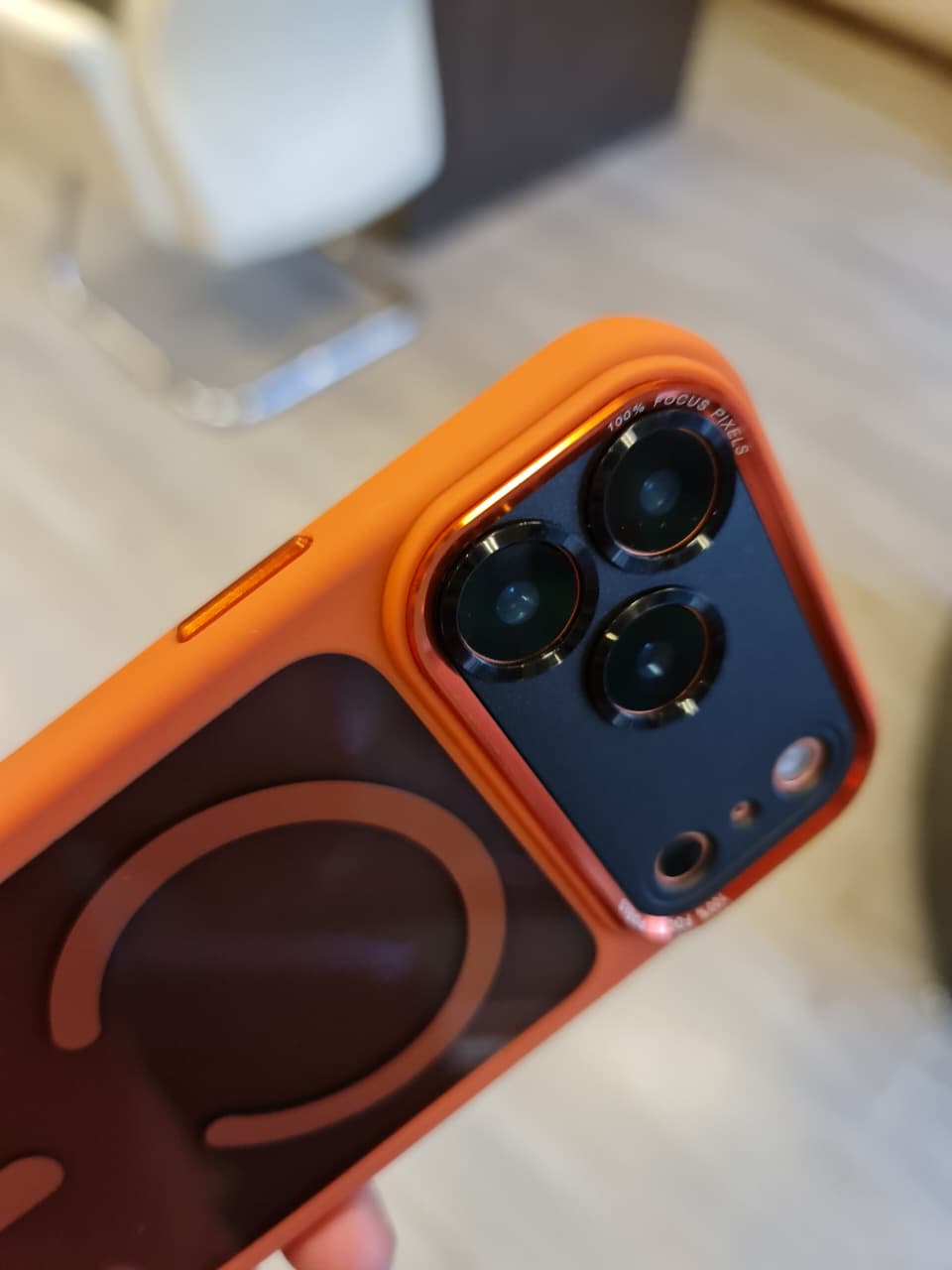 Popular TPU Acrylic Clear Magnetic Phone Case for iPhone 17 Pro Max (Orange)