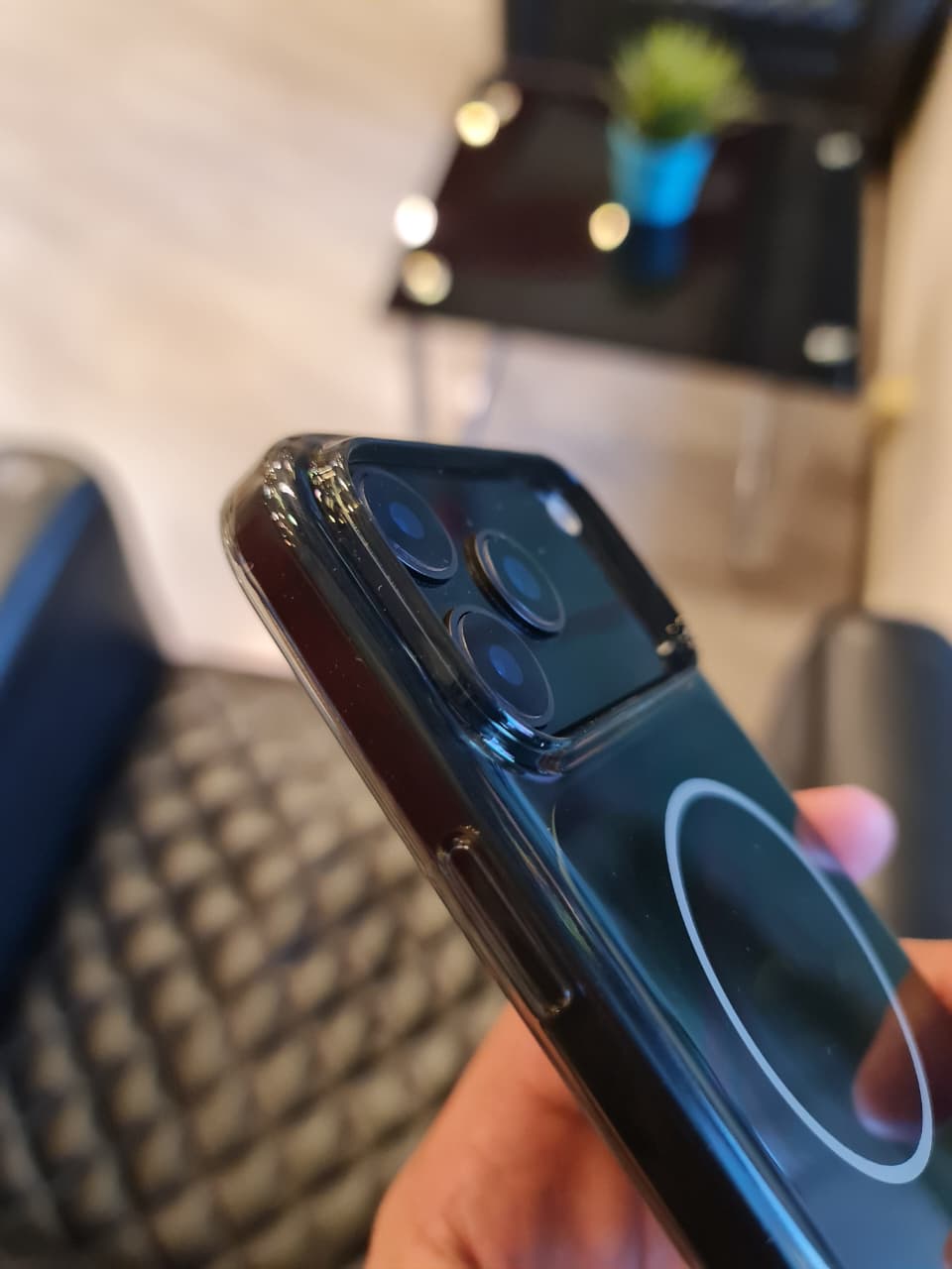 Original Color Design Clear Magnetic Case for iPhone 17 Pro Max (Black)