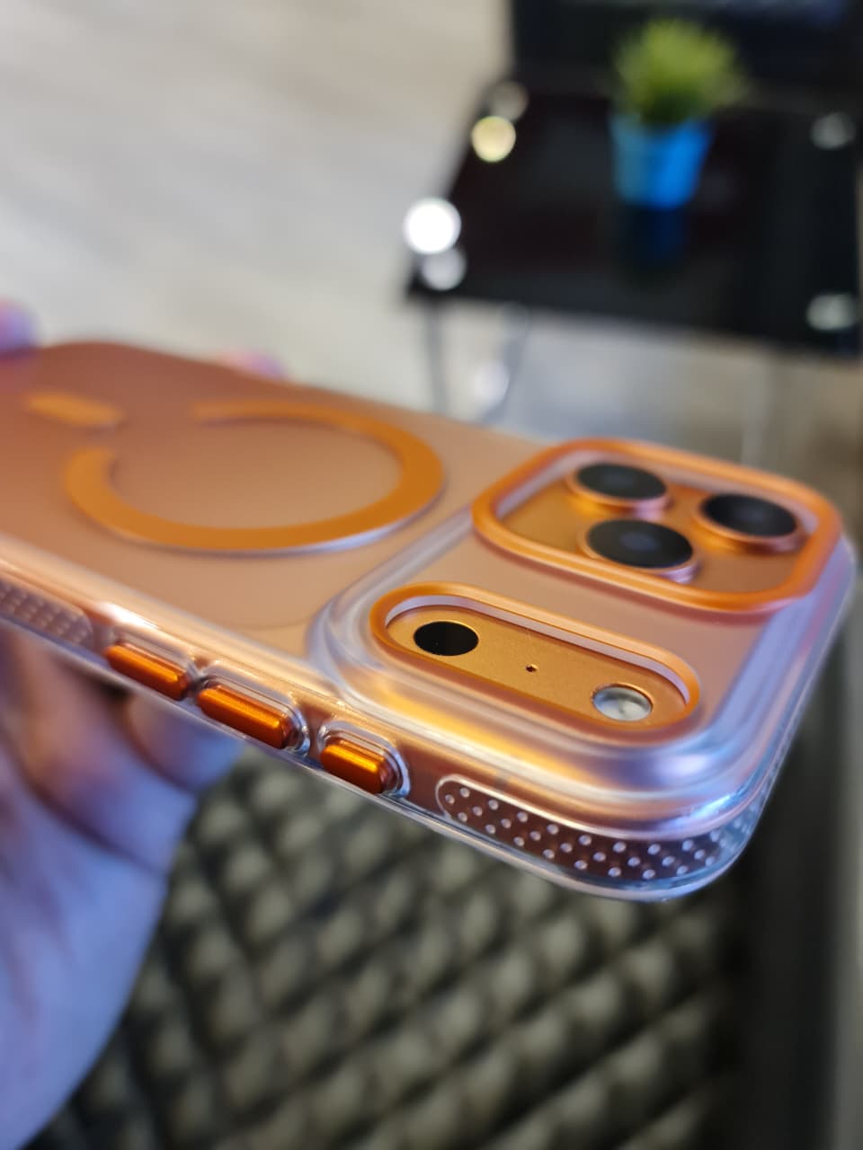 Gradient Color Translucent Magnetic Rugged Phone Case for iPhone 17 Series(Shape1)