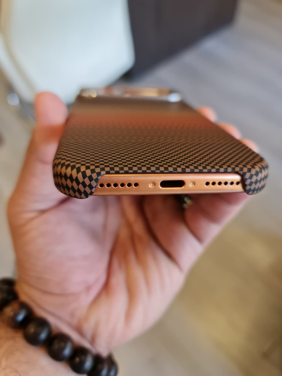 High Quality Carbon Fiber Mobile Phone Case Cover for iPhone(Brown)