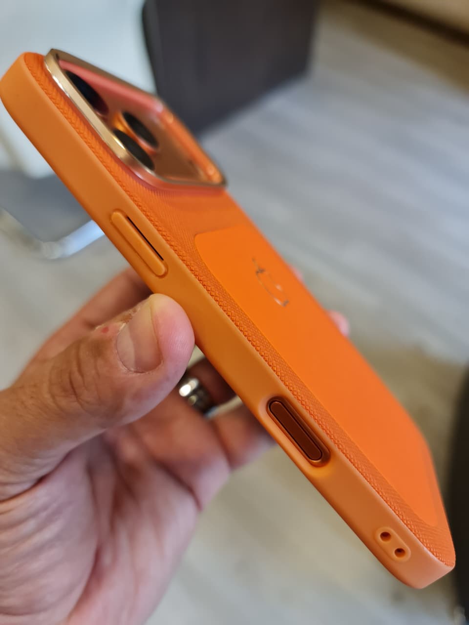 Advanced Luxury polyester Case for iPhone 17 Pro max