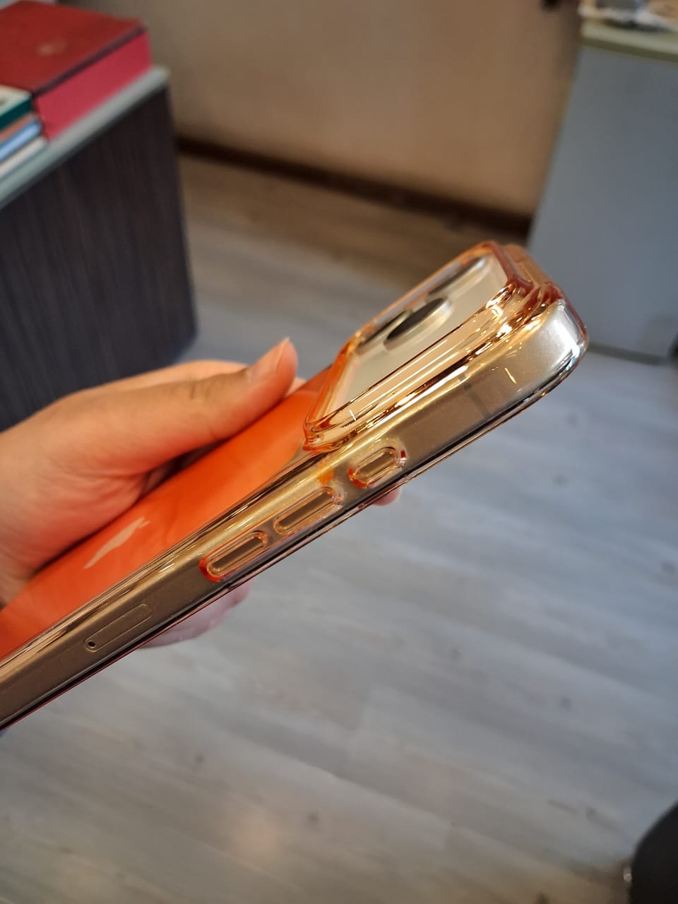 High-end Acrylic Color Design Clear Magnetic Case for iPhone 17 Pro Max