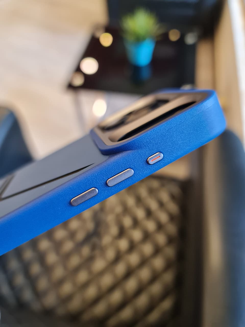 Kajsa Premium Race Back Case for iPhone 17 Pro Max