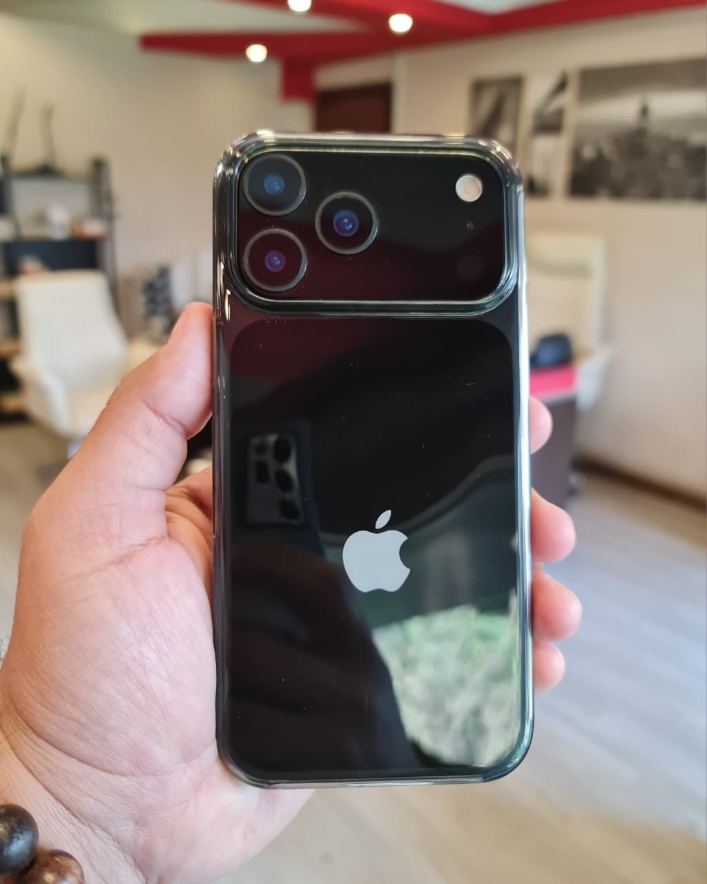 High-end Acrylic Color Design Clear Magnetic Case for iPhone 17 Pro Max