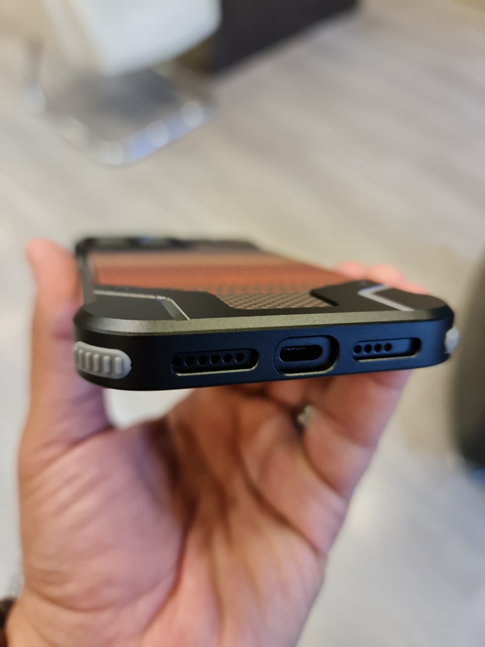 Gorgeous metal carbon case For Iphone