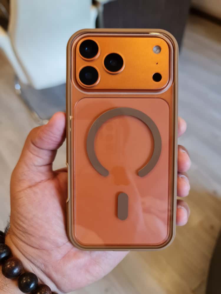 Twin Side Carbon Fiber Magsafe Phone Case (Brown)