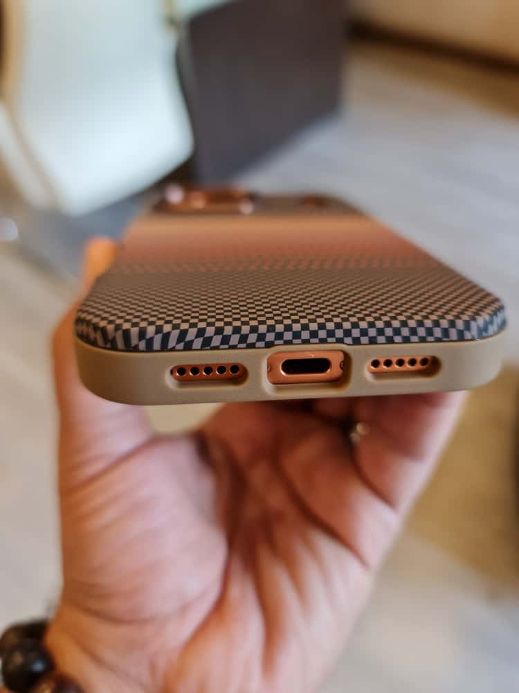 Twin Side Carbon Fiber Magsafe Phone Case (Brown)