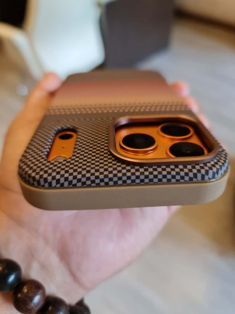 Twin Side Carbon Fiber Magsafe Phone Case (Brown)