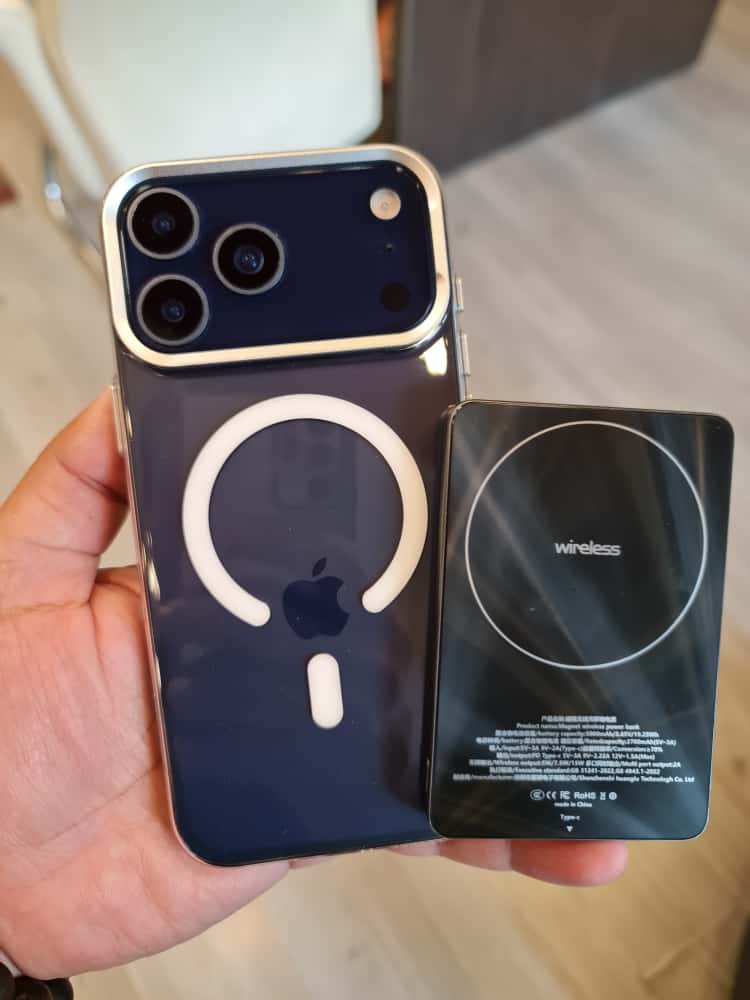 Gorgeous clear glossy case for iPhone (White) 2