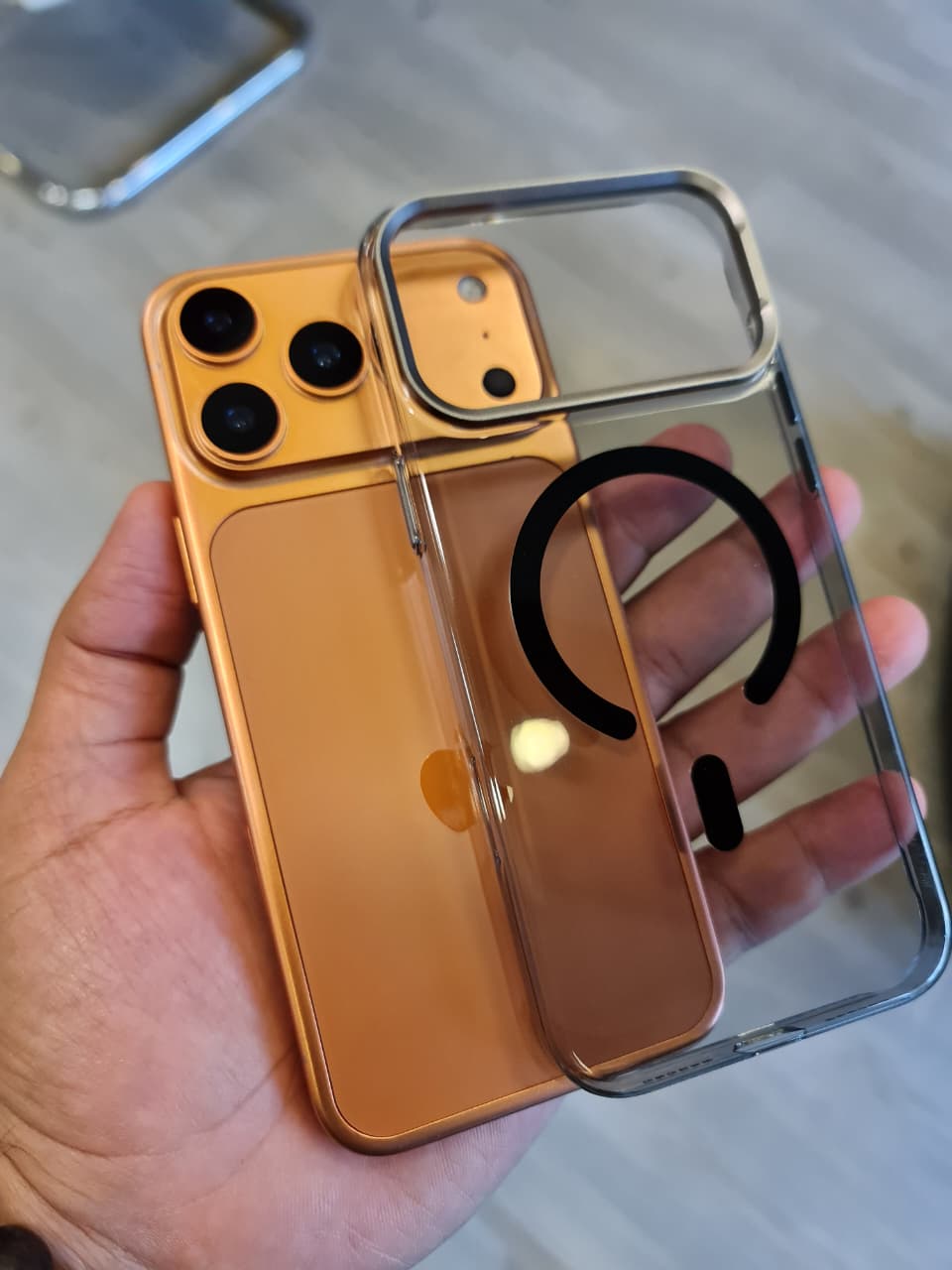 Gorgeous clear glossy case for iPhone (transparent)