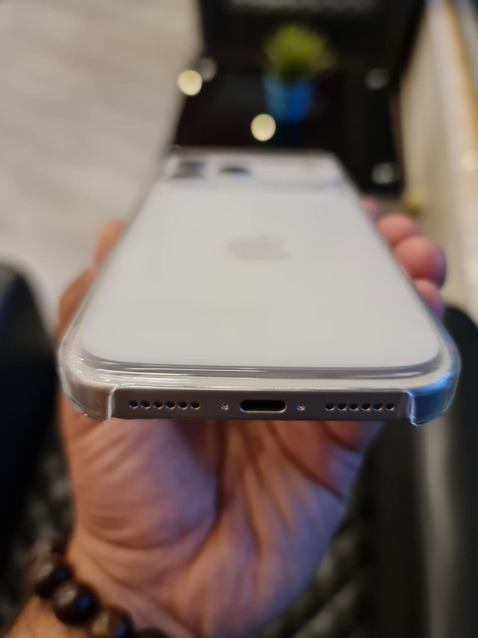 Clear Magnetic MagSafe Case for iPhone 17 Pro max