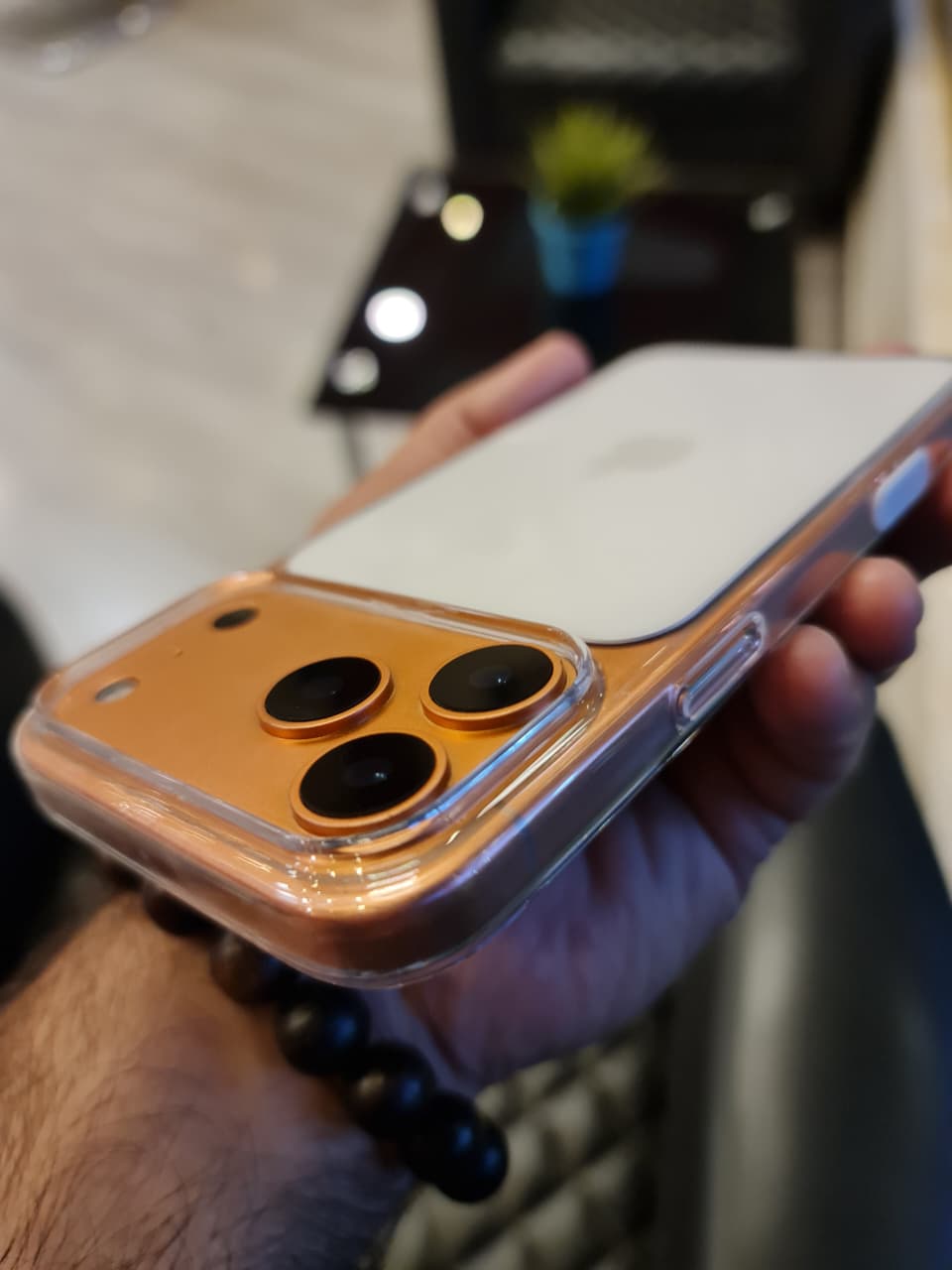 Clear Magnetic MagSafe Case for iPhone 17 Pro max