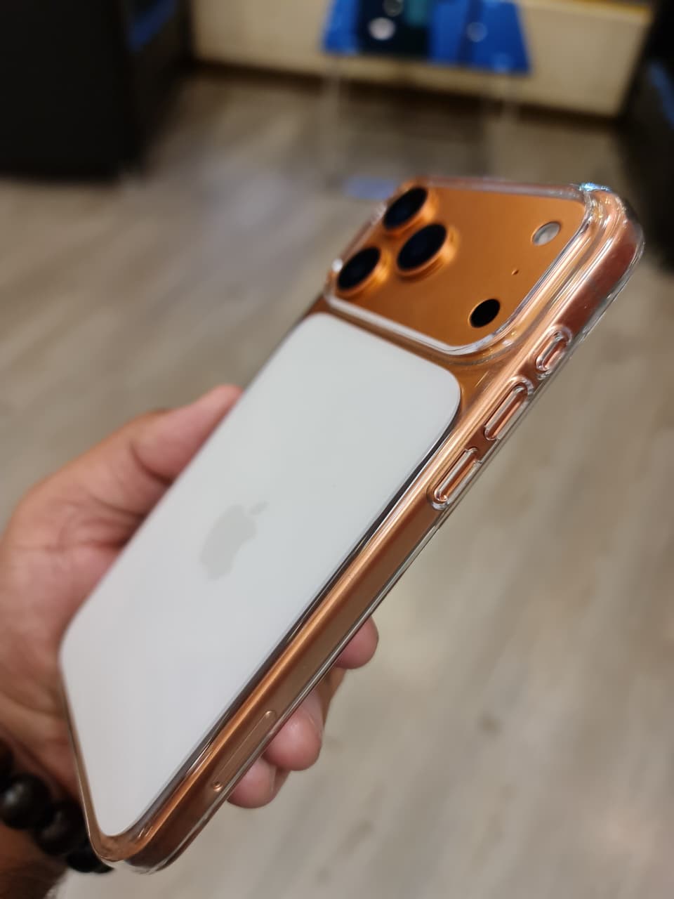 Clear Magnetic MagSafe Case for iPhone 17 Pro max