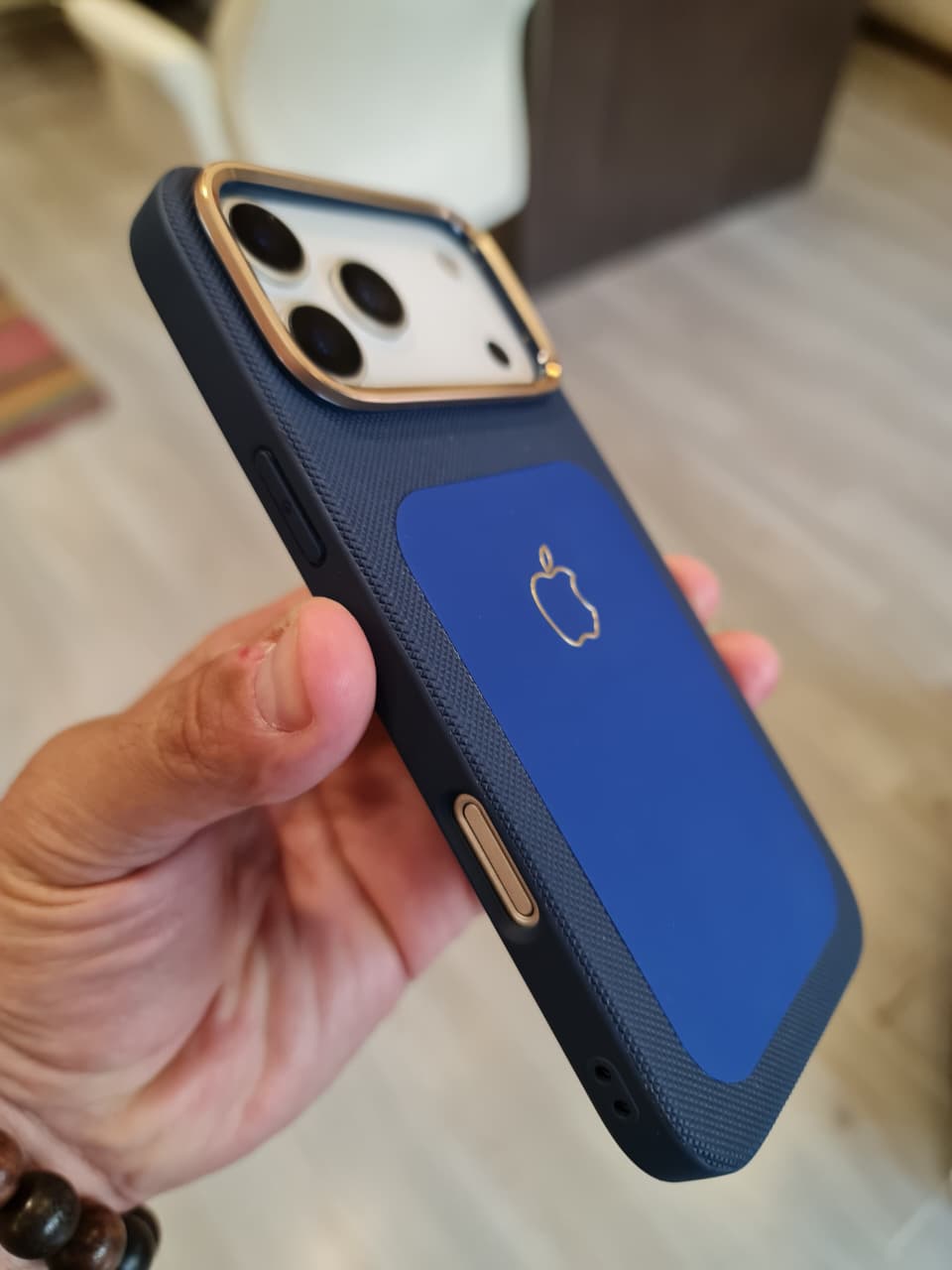 Advanced Luxury polyester Case for iPhone 17 Pro max