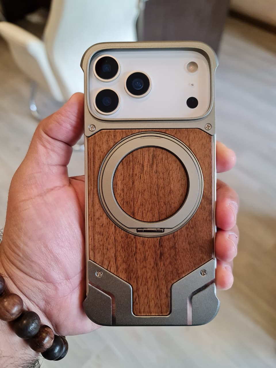 Magnetic Aluminum Metal Frameless Real Wood Case For Iphone 17 Pro max