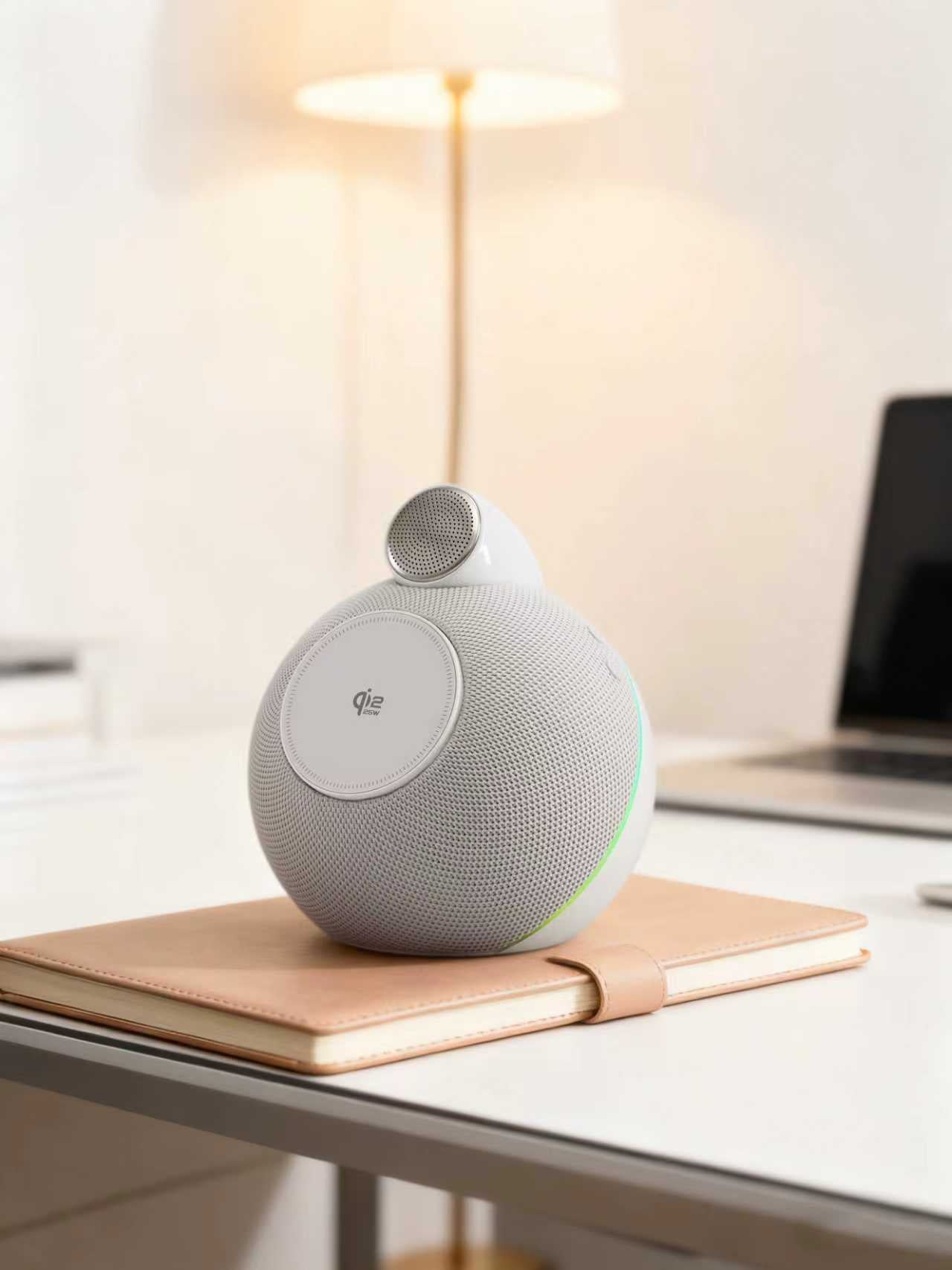 X16 Magnetic Charger with Speaker Fast Charger