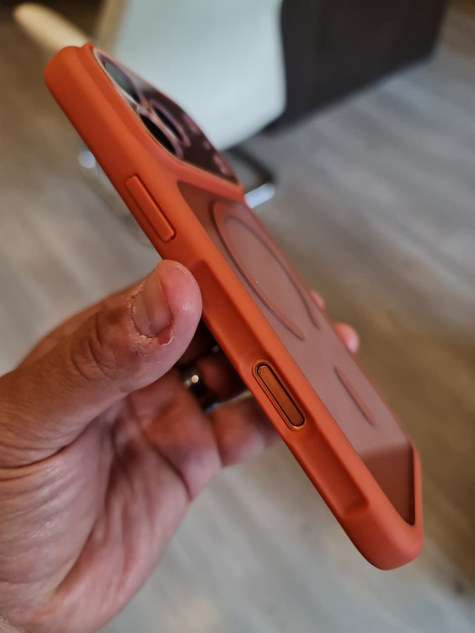 Transparent Magnetic Case for iPhone 17 Pro Max