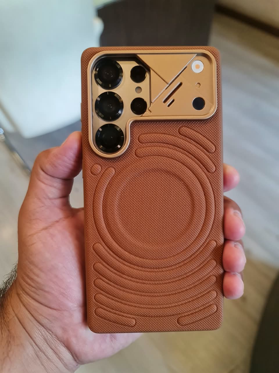 Leather MagSafe Phone Case With a Sliding Metal Camera Cover For Samsung